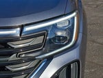 2024 Atlas Cross Sport Thumbnail 8