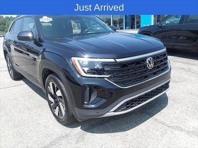 2025 Volkswagen Atlas Cross Sport AWD SE 4motion 4DR SUV W/Technology
