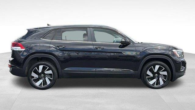 2025 Volkswagen Atlas Cross Sport SE 4Motion