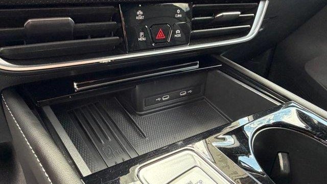 2025 Volkswagen Atlas Cross Sport SE 4Motion