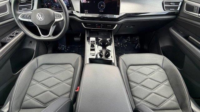 2025 Volkswagen Atlas Cross Sport SE 4Motion