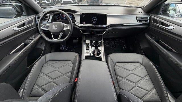 2025 Volkswagen Atlas Cross Sport SE 4Motion