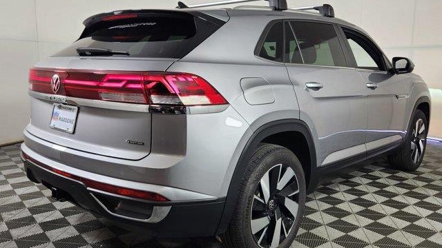 2024 Volkswagen Atlas Cross Sport SE 4Motion