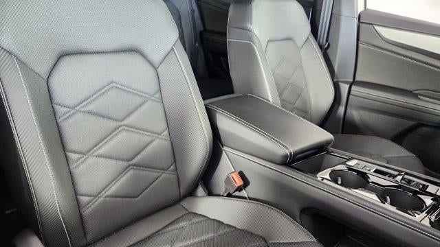 2024 Volkswagen Atlas Cross Sport SE 4Motion