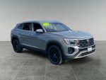 2024 Atlas Cross Sport Thumbnail 7