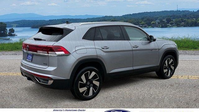2024 Volkswagen Atlas Cross Sport SE 4Motion