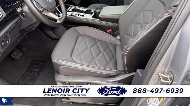 2024 Volkswagen Atlas Cross Sport SE 4Motion