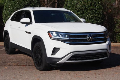 Photo of a 2022 Volkswagen Atlas Cross Sport AWD V6 SE 4motion 4DR SUV W/Technology for sale
