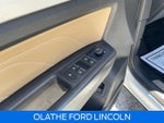 2023 Atlas Cross Sport Thumbnail 6