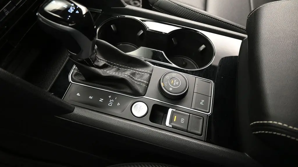 2023 Volkswagen Atlas Cross Sport V6 SE 4Motion
