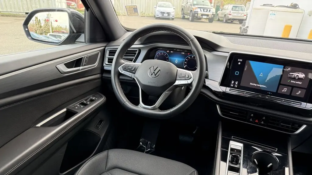 2025 Volkswagen Atlas Cross Sport SE 4Motion