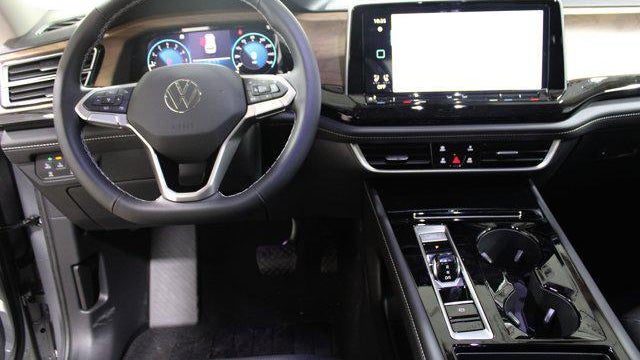 2026 Volkswagen Atlas SE 4Motion