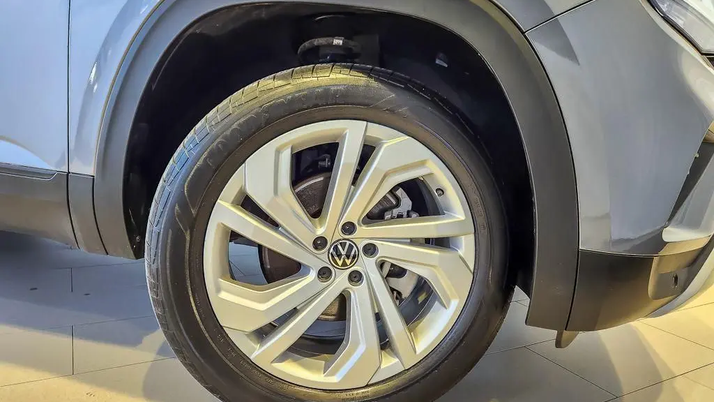 2023 Volkswagen Atlas SE 4Motion