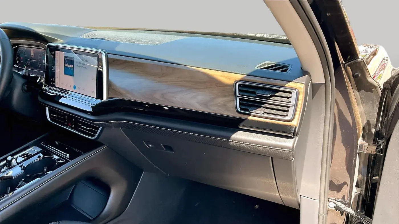 2024 Volkswagen Atlas SE 4Motion