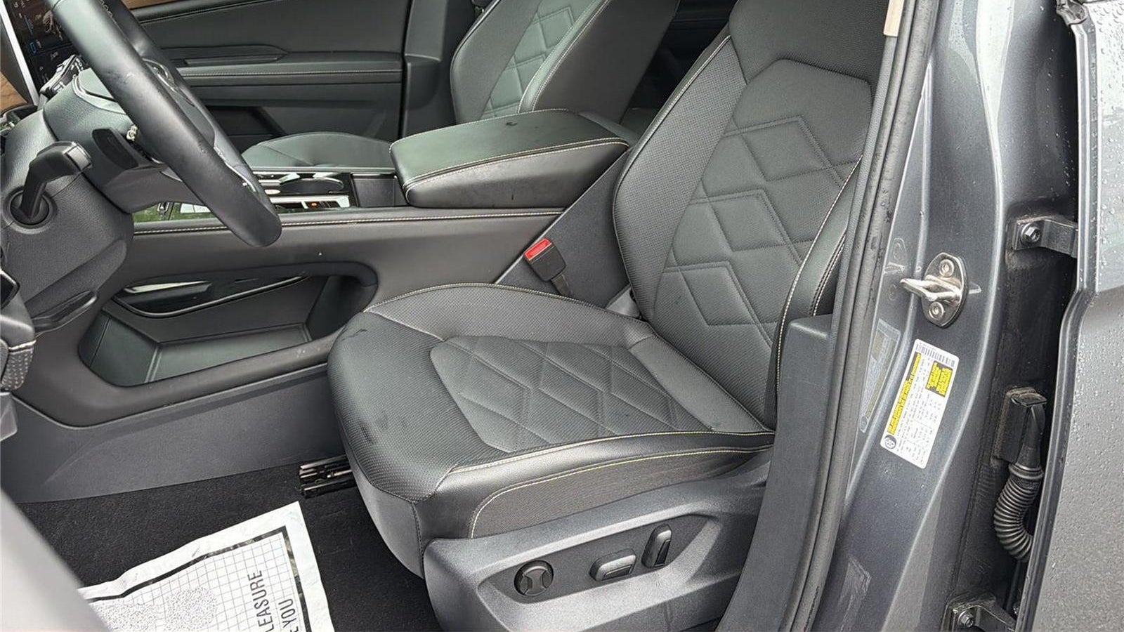 2025 Volkswagen Atlas SE 4Motion