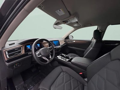 Photo of a 2025 Volkswagen Atlas AWD SE 4motion 4DR SUV W/Technology for sale