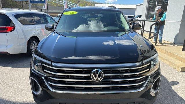 2025 Volkswagen Atlas SE 4Motion