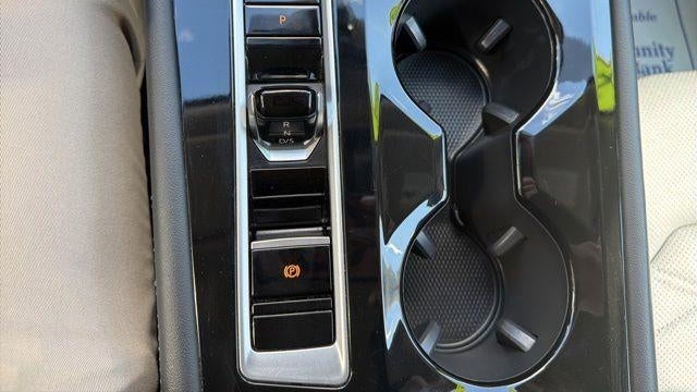 2025 Volkswagen Atlas SE 4Motion