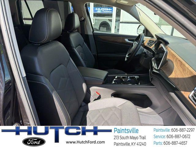 2025 Volkswagen Atlas - $31,998