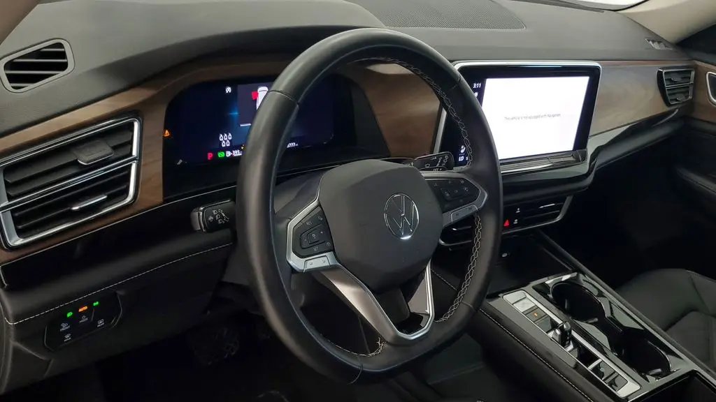 2025 Volkswagen Atlas SE 4Motion
