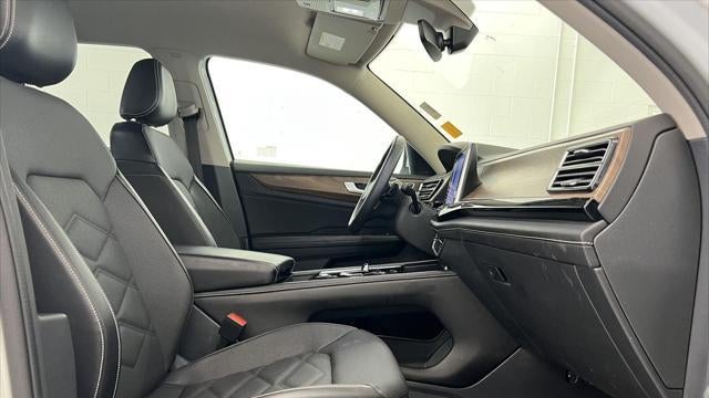 2024 Volkswagen Atlas SE 4Motion