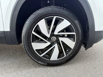 2025 Volkswagen Atlas AWD SE 4motion 4DR SUV W/Technology