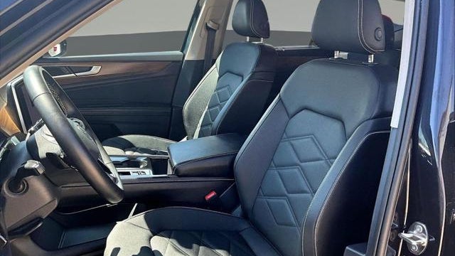 2025 Volkswagen Atlas SE 4Motion