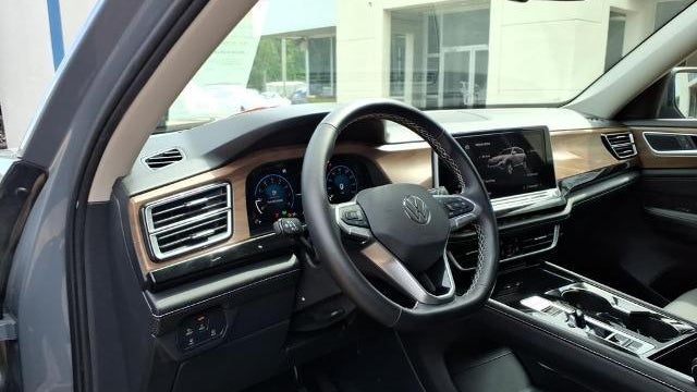 2025 Volkswagen Atlas SE 4Motion
