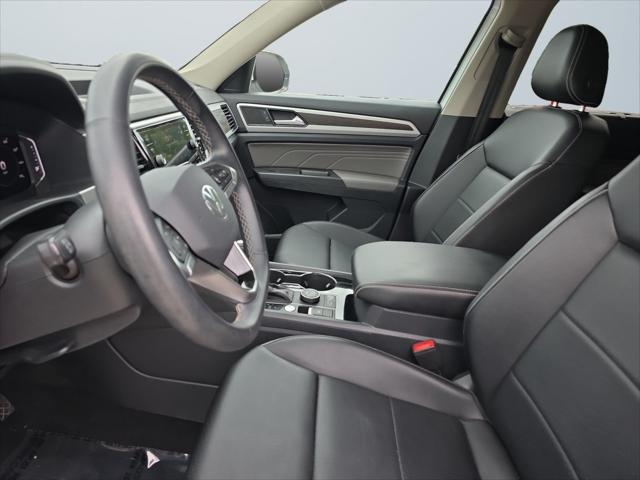 2022 Volkswagen Atlas - $25,176