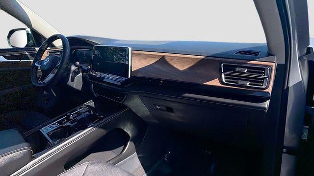 2024 Volkswagen Atlas SE 4Motion