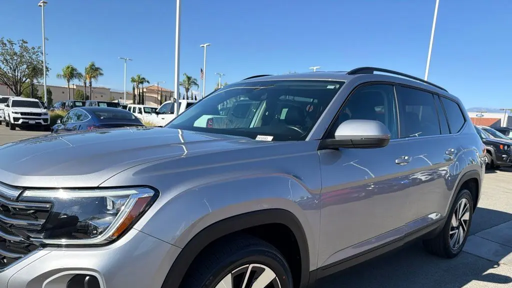 2024 Volkswagen Atlas SE 4Motion