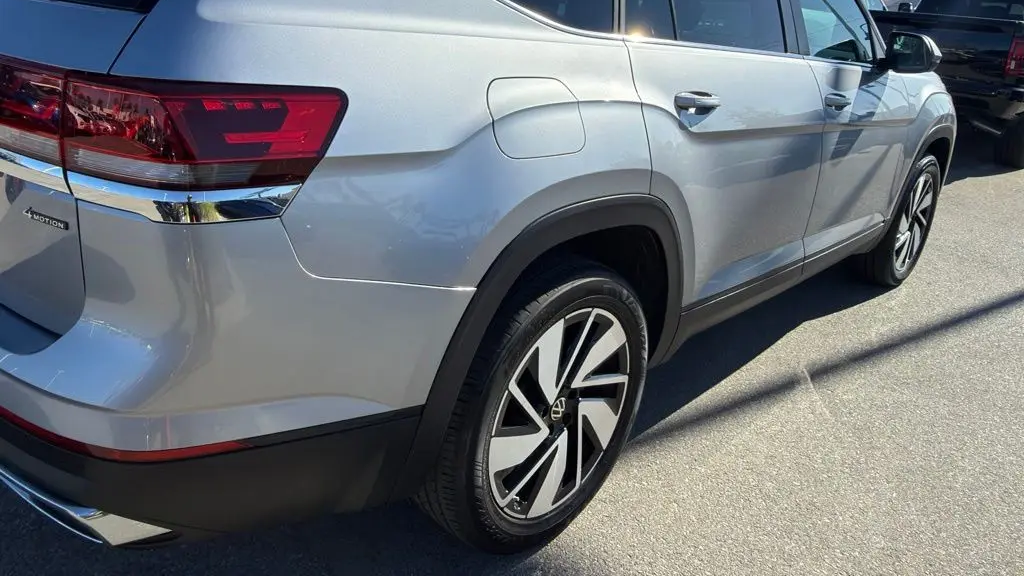 2024 Volkswagen Atlas SE 4Motion