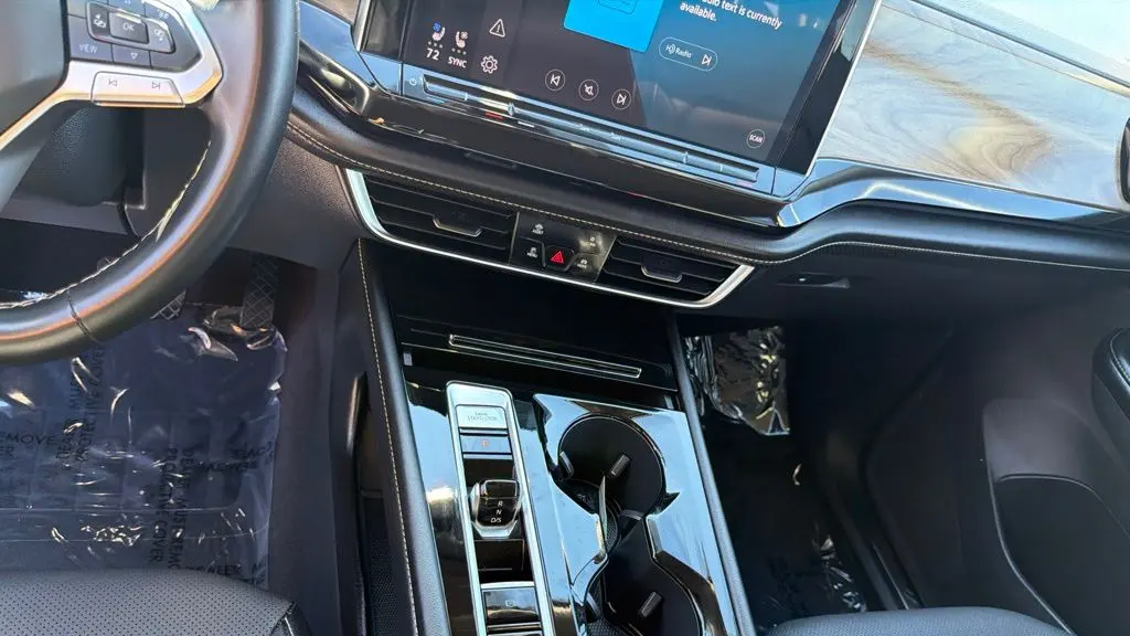 2024 Volkswagen Atlas SE 4Motion