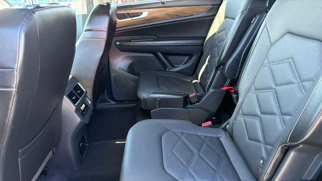 2024 Volkswagen Atlas SE 4Motion