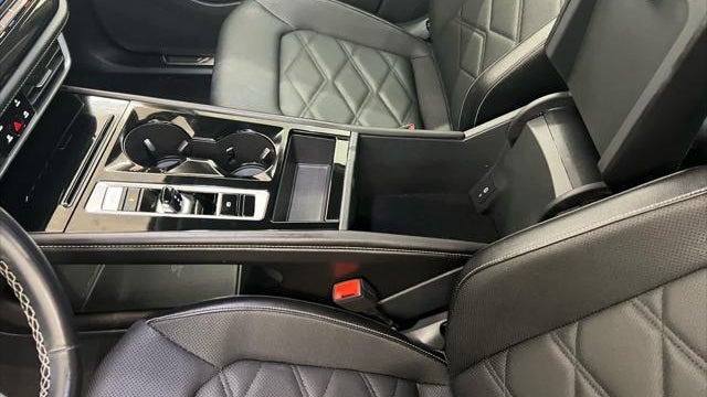 2025 Volkswagen Atlas SE 4Motion