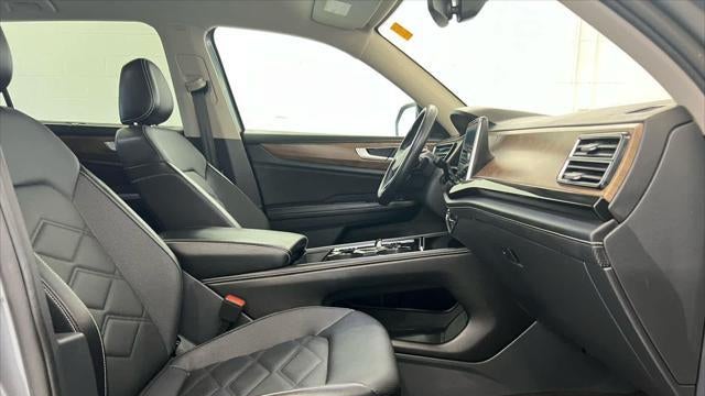 2025 Volkswagen Atlas SE 4Motion