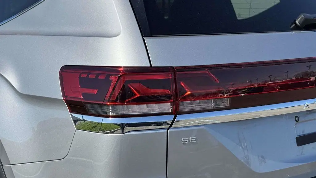 2025 Volkswagen Atlas SE 4Motion