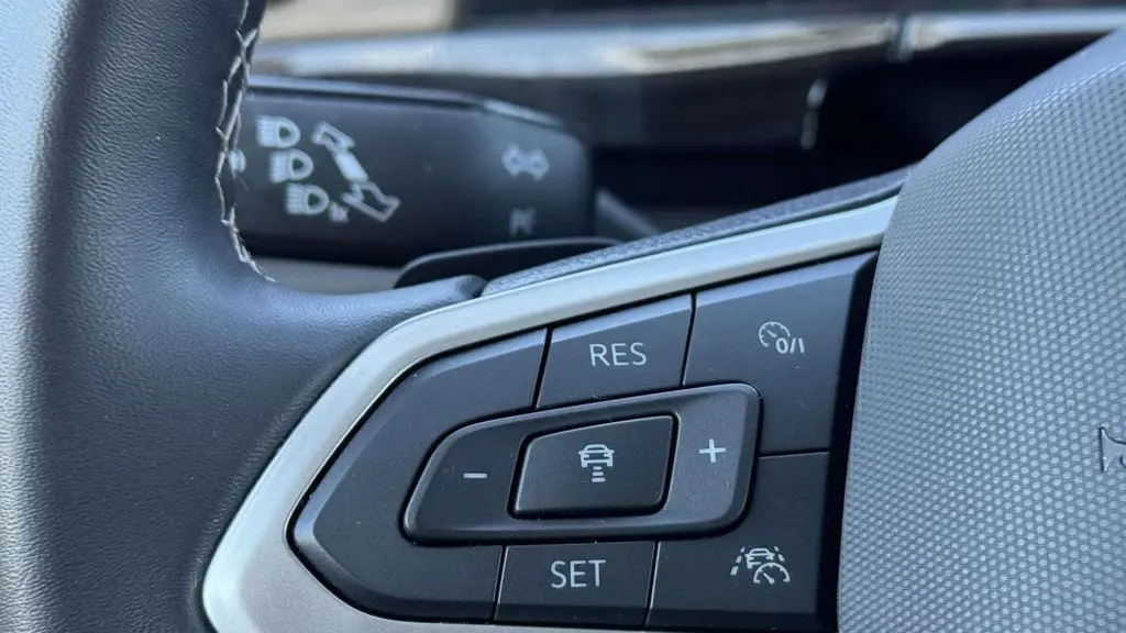 2025 Volkswagen Atlas SE 4Motion