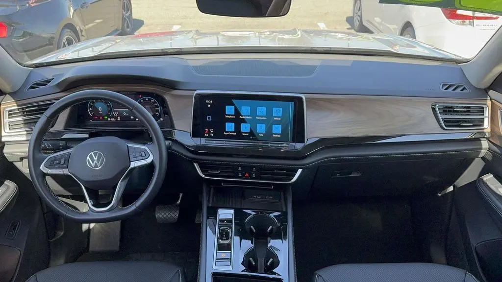2025 Volkswagen Atlas SE 4Motion