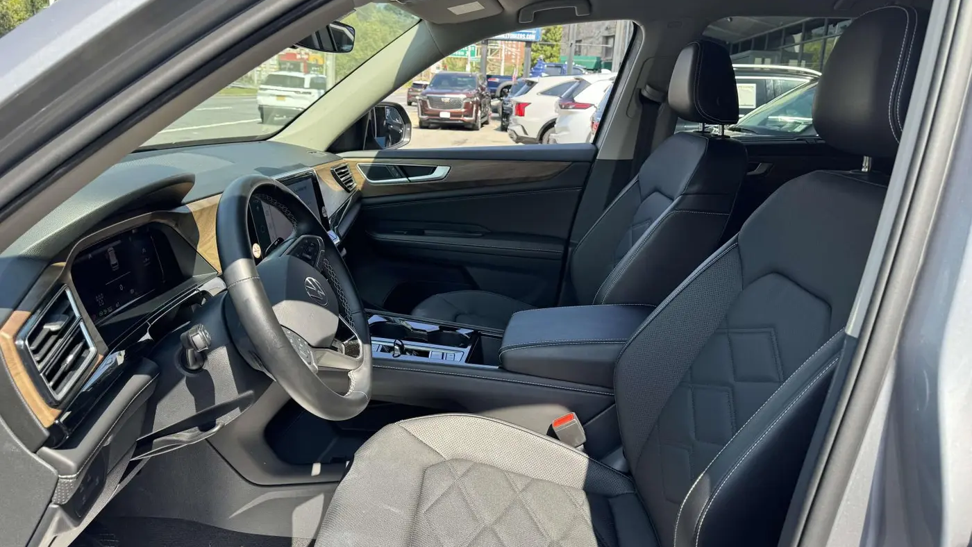 2025 Volkswagen Atlas SE 4Motion