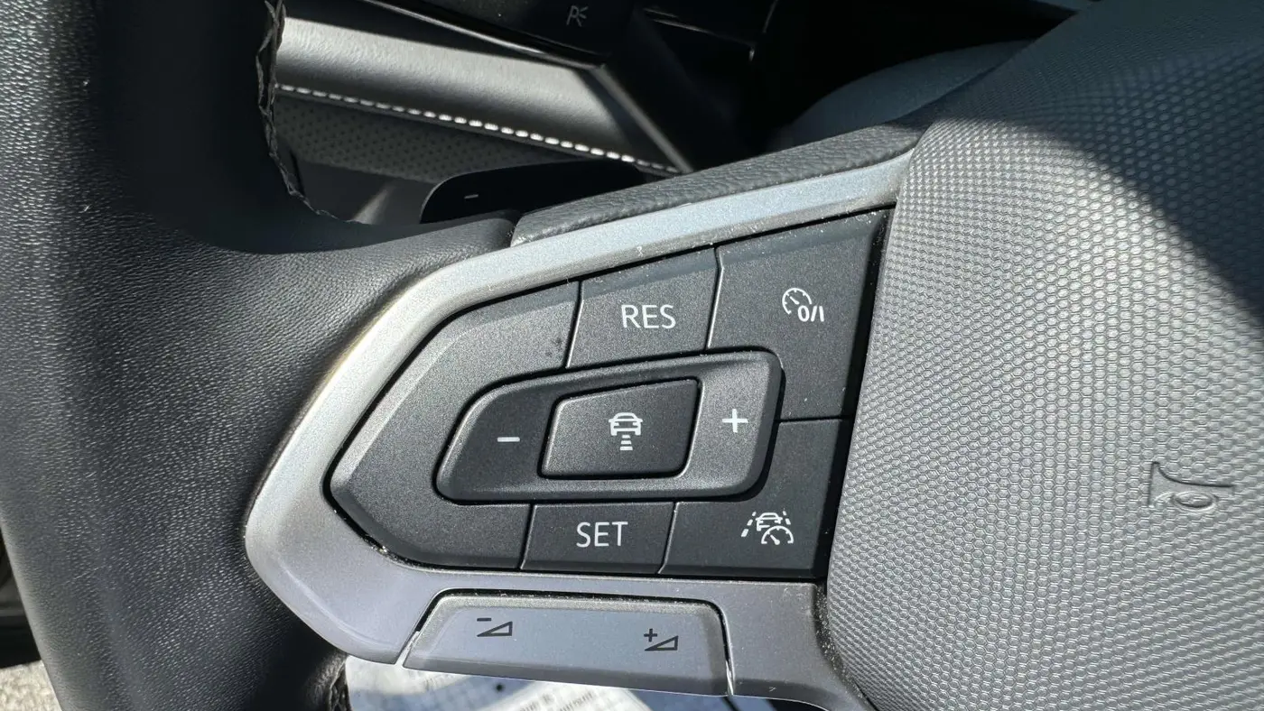 2025 Volkswagen Atlas SE 4Motion