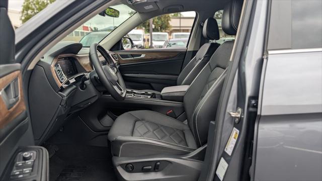 2024 Volkswagen Atlas SE 4Motion