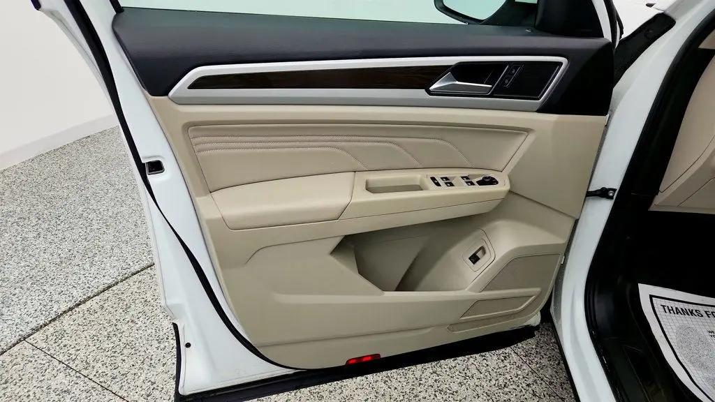 2021 Volkswagen Atlas - $19,095