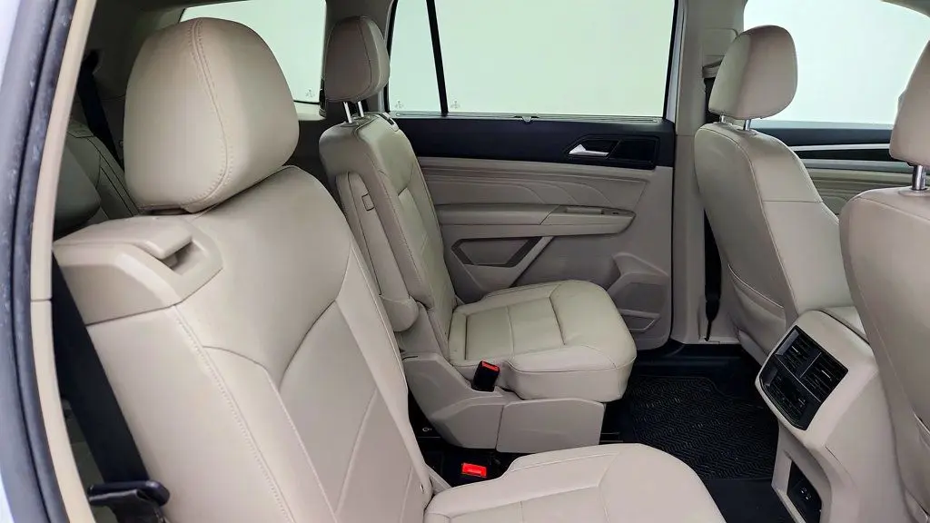 2021 Volkswagen Atlas - $19,095