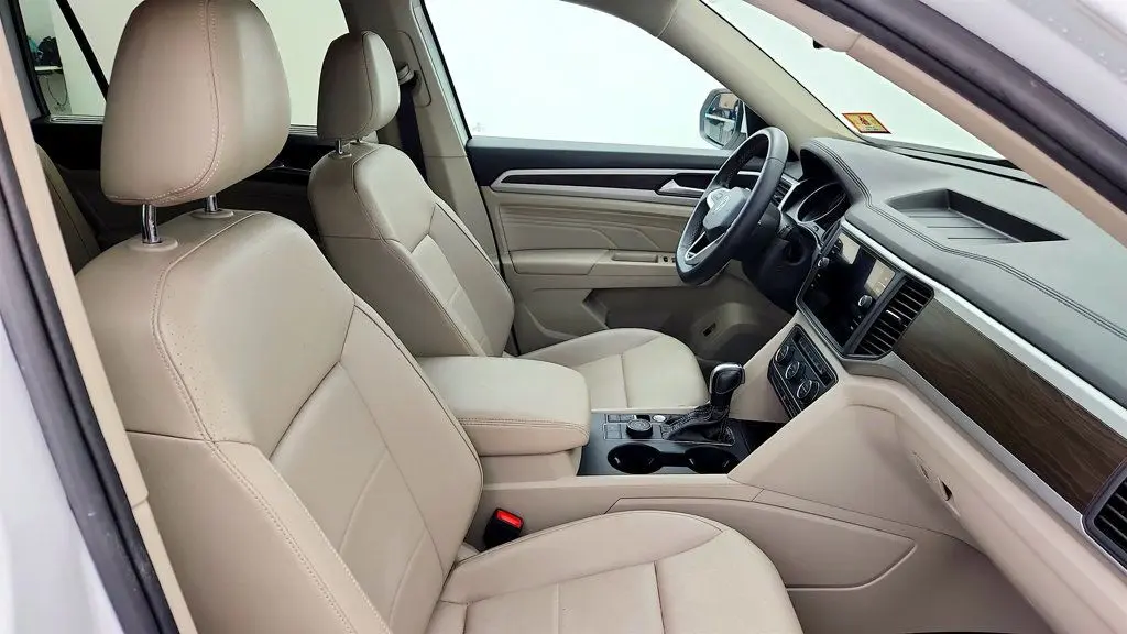 2021 Volkswagen Atlas - $19,095