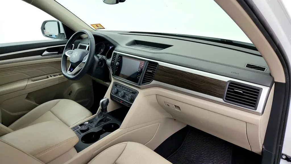 2021 Volkswagen Atlas - $19,095