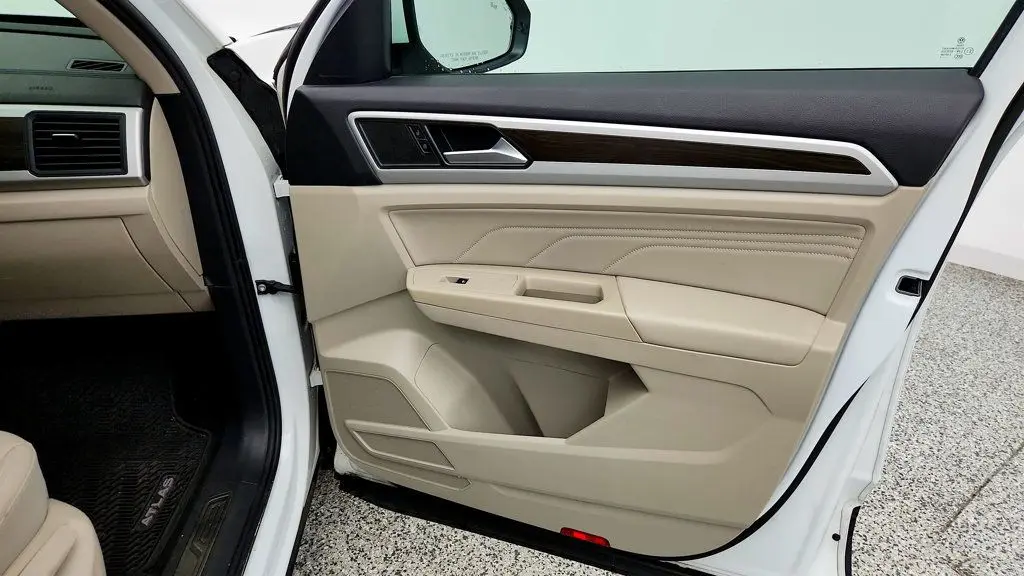 2021 Volkswagen Atlas - $19,095