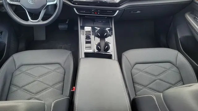 2024 Volkswagen Atlas SE 4Motion