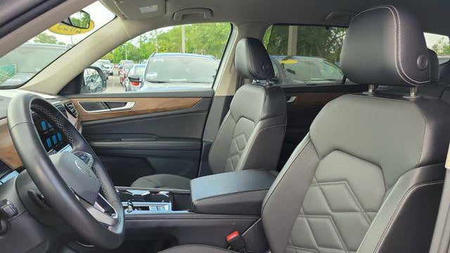 2024 Volkswagen Atlas SE 4Motion