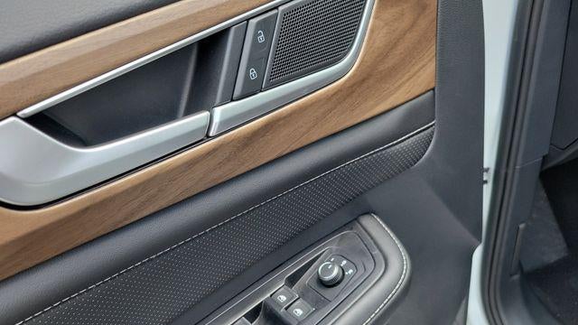 2025 Volkswagen Atlas SE 4Motion